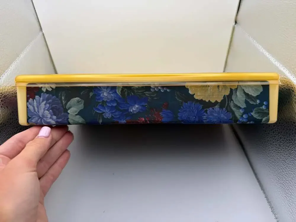 2 Vintage Sassaby Floral Makeup Organizer Case